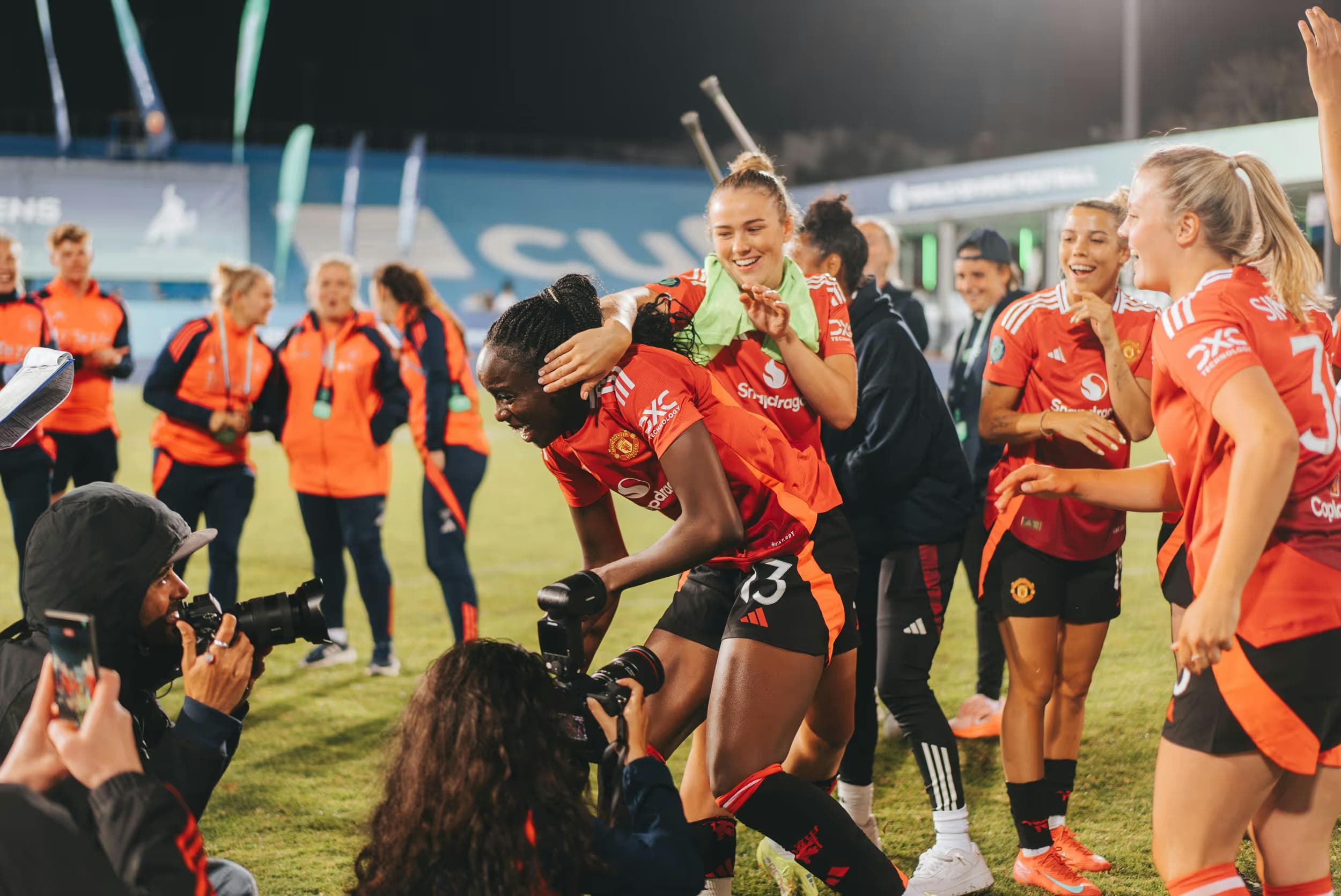 Match 12 Recap — Manchester United Win Group 2