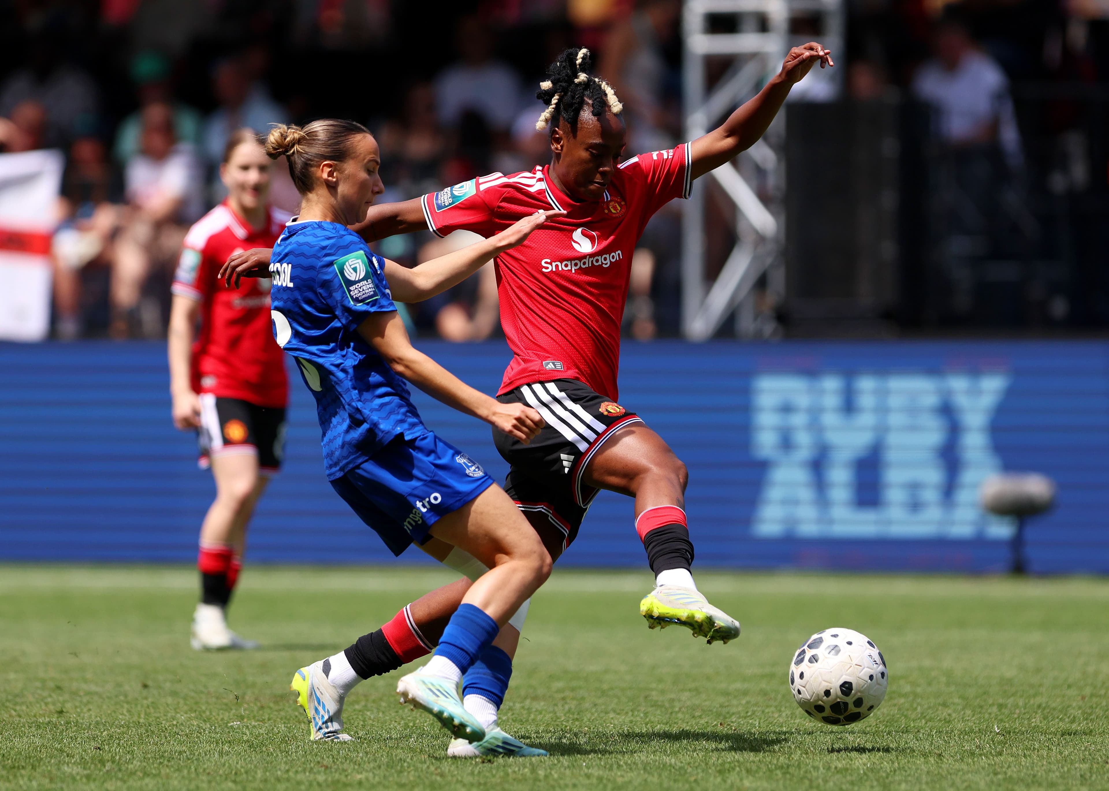 Goals Keep Flowing for Manchester United in Second Semi Final